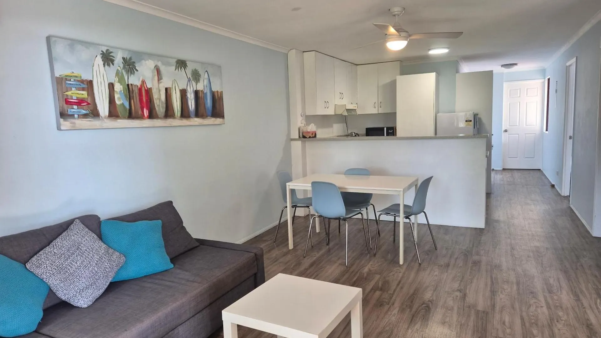 Cosy Beach Pad - Three Bedrooms Marcoola